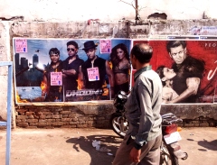 Carteles Bollywood en la calle